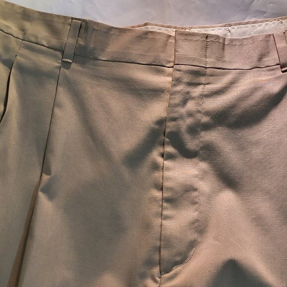 Haggar Casual Wear, Not Worn, Men's size 36x32, Tan Pants - Picture 3 of 10